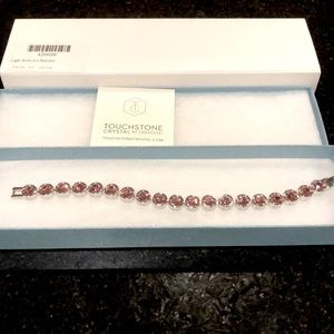 💎 Touchstone Crystal Iris Ice Bracelet pink New